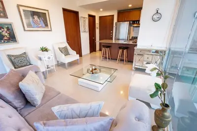 a living room with a couch and a table at Apartamento Morros 922 in Cartagena de Indias