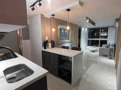 a kitchen with a sink and a counter top at Moderno apartamento al norte de Barranquilla in Barranquilla