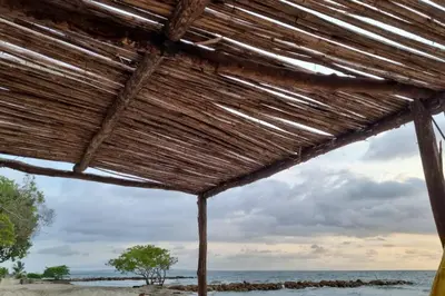 a view of the ocean from the beach at Cabaña Lilimar. in La Perdiz