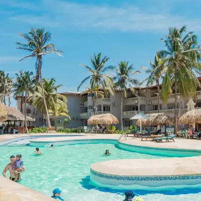 Hotel Playa Palmeras Cartagena - Vía al Mar