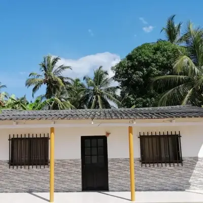 Cabaña Moñitos cerca al mar e Isla Fuerte