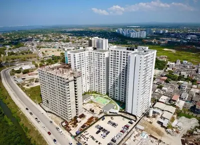 an aerial view of a large city with tall buildings at habitación cartagena de indias en piso in Cartagena de Indias