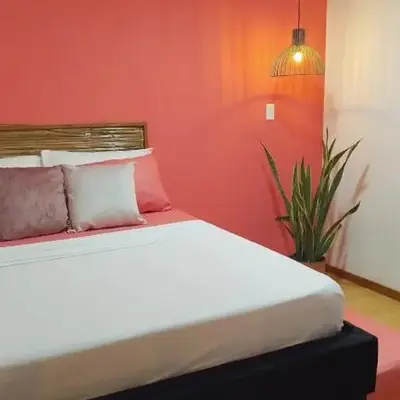Hb7 Quadruple Room with shared bathroom