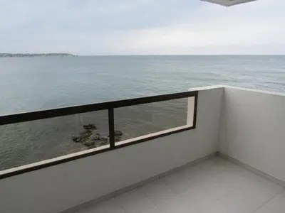 a balcony with a view of the ocean at Magia frente al Mar Caribe in Cartagena de Indias