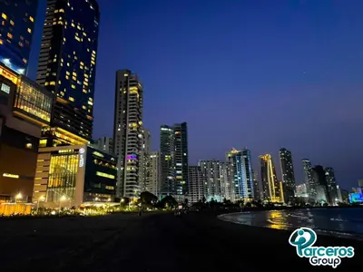a city skyline at night with tall buildings at Apartamentos Condominio H2 Bocagrande Por Parceros Group in Cartagena de Indias