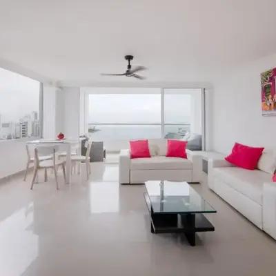 Exclusivo Apartamento con vista al mar