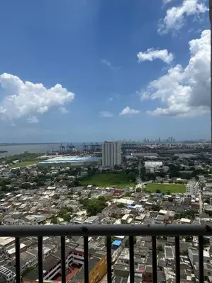 a view of a city from the top of a building at Luminoso y confortable in Cartagena de Indias