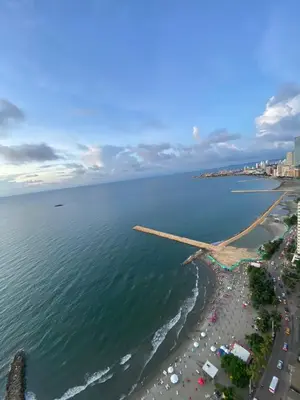 an aerial view of a beach and the ocean at Palmetto elíptic apto 3302 vista al mar in Cartagena de Indias