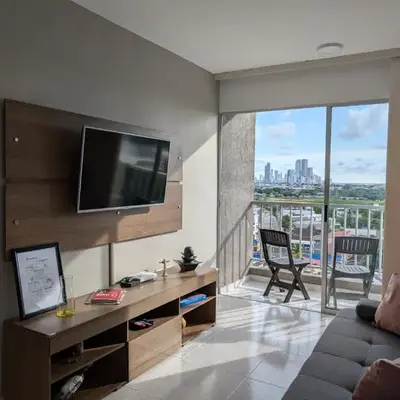 Apartamento con 3 habitaciones y Vista al Mar