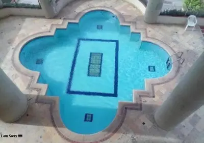 an overhead view of a swimming pool at apto con vista al mar piso 11- in Cartagena de Indias