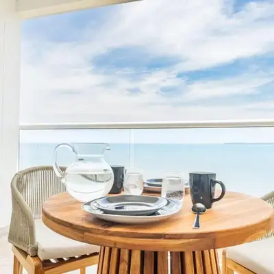 CB1526 | Suite tropical piso 15 frente al mar