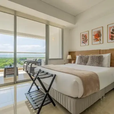 CB937 | Stylish loft piso 9 con balcón y vista ciudad