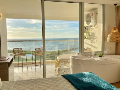 Gallery image of Suite -Relajante Tina Vista al Mar-Atardecer CB803 in Cartagena de Indias