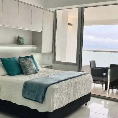 Suite frente al mar + piscina + balcón privado 727