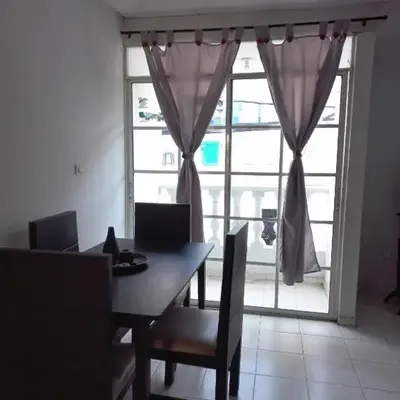 Apartamento hostal oasis