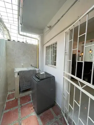 a bathroom with a tub and a sink in a room at Apto céntrico torices 1 piso 2 habitaciones in Cartagena de Indias