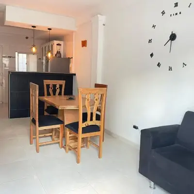 Apto céntrico torices 1 piso 2 habitaciones