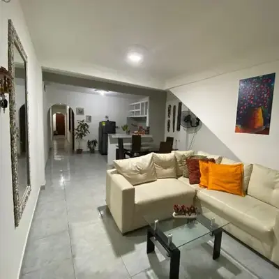 Casa alojamiento entero - cerca al castillo san Felipe