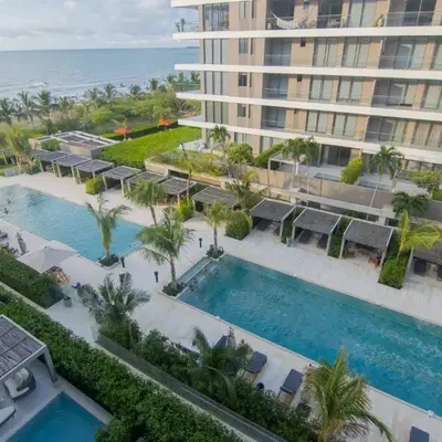 2BR Luxury Apartment In Morros Eos By Huespedia