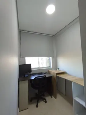 an office with a desk with a computer on it at Amaneceres de ensueño en Cartagena in Cartagena de Indias