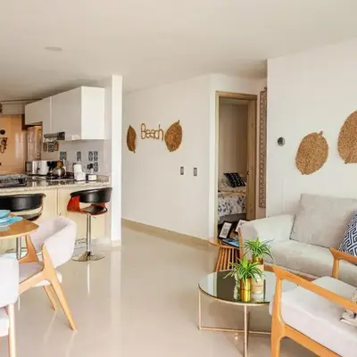 Paraíso Costero Apartamento de Lujo con Vista Directa al Mar