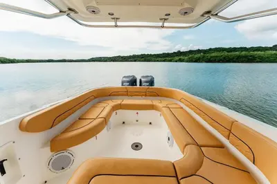 a boat on a body of water at Lancha Para 14 Personas - Cholon - Islas del Rosario - Cartagena in Cartagena de Indias