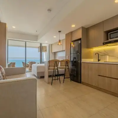 Suite 15th floor con vista mar y piscina CB1511