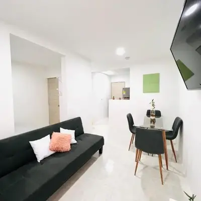 Cozy Beachside 3BR Apartment near the Walled City