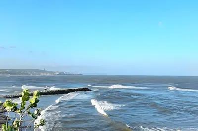 a view of the ocean with waves at Casa de playa privada Sabanilla 4 cuadras del mar in Maizal