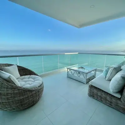 Lovely apartment in front the beach