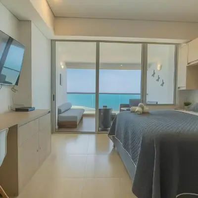 Sunset Oceanfront Studio