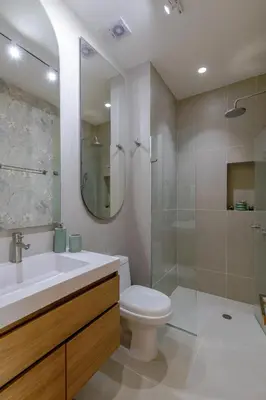 a bathroom with a sink and a toilet and a shower at Palmar del Mar in Cartagena de Indias
