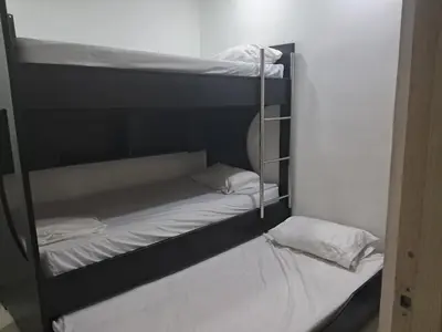 a couple of bunk beds in a room at Aqualina 911 in Cartagena de Indias