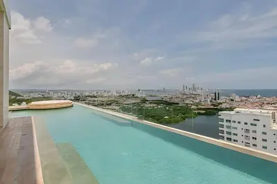 a view of a river from a building at Nuevo Vista al Mar / Centro Histórico Piso 28 in Cartagena de Indias