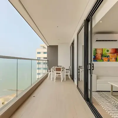 Vista al Mar/ Centro Histórico/ Nuevo Piso 26 1BR