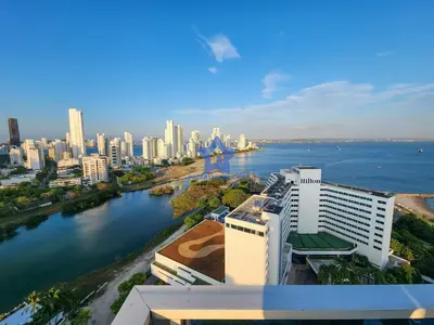 a view of a city with a river and buildings at Apartamento Vista Panorámica - Piso 20 in Cartagena de Indias