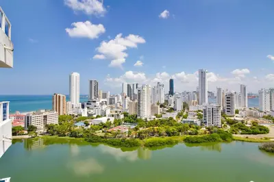 an aerial view of a city with a body of water at Espectacular vista piso 20 in Cartagena de Indias