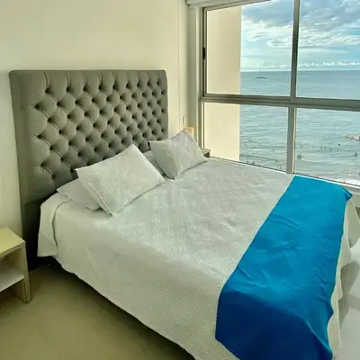 Confort Total con Vista al Mar 11