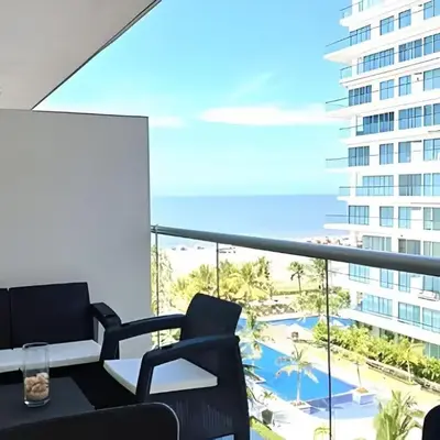 Precioso apto cama King y con salida a playa