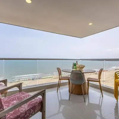 Luxurious Beachfront 3BR