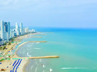 an aerial view of a beach with a city at Moderno Apartamento 1504 in Cartagena de Indias