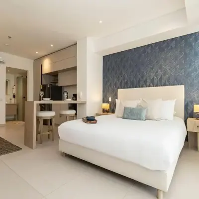 Suite romántica con terraza lounge y vista panorámica CB834