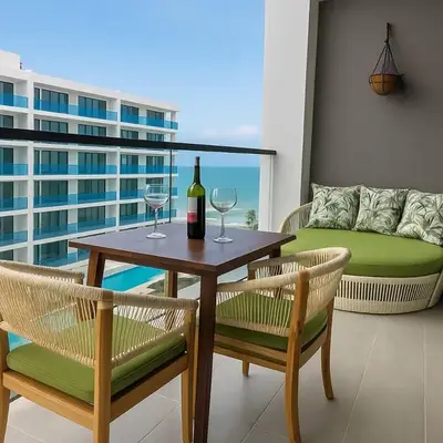 Luxury 2-Bedroom Apartment with Breathtaking Ocean Views