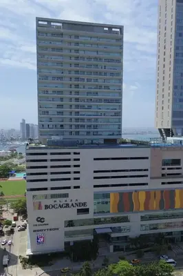 a large building with a painting on the side of it at Disfruta el espectáculo de la bahía in Cartagena de Indias