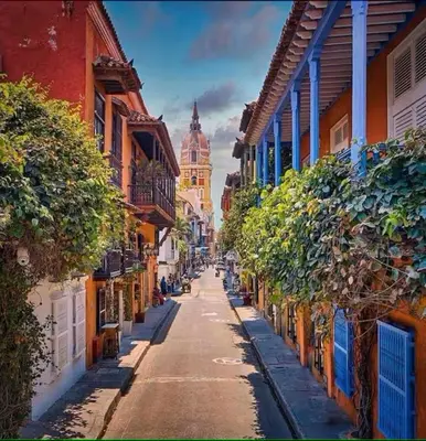a city street with buildings and a building at Luxury apartment with sea view in Cartagena de Indias