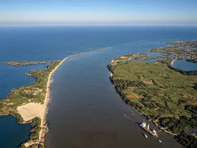 an aerial view of an island in the ocean at Apartamentos Palmar - Excelente Ubicación by SOHO in Barranquilla