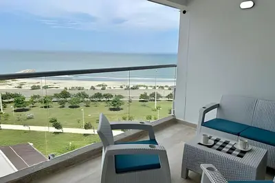 a balcony with a view of the ocean at Suite con vista al mar Cartagena CB808 in Cartagena de Indias