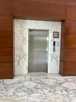 a elevator in a building with a metal door at Morros Vitri directo al Mar in Cartagena de Indias
