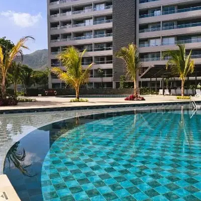 1BD Luxe Shore & Balcony Sunrise Next to the Beach