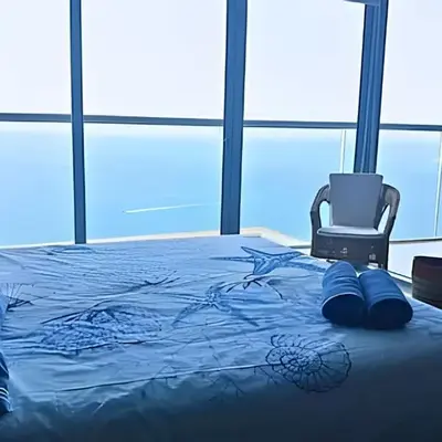 Luxury Escape: Sea